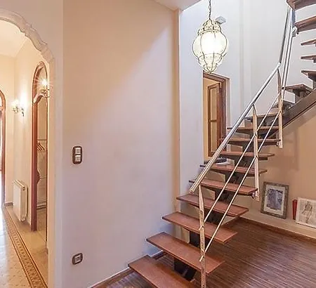 Daire Beautiful House With Terrace *