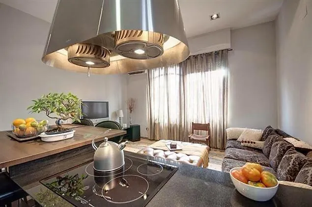 Apartamento Beautiful House With Terrace Valencia